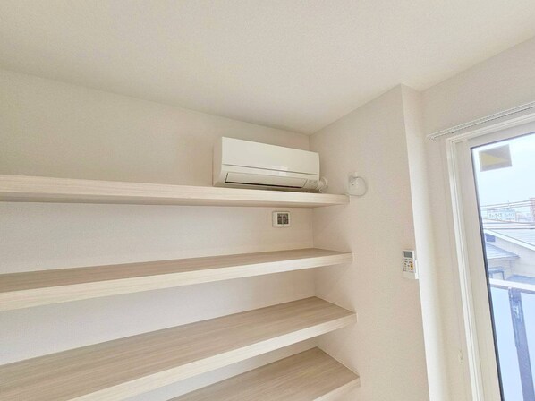 クラシスト千里丘上の物件内観写真